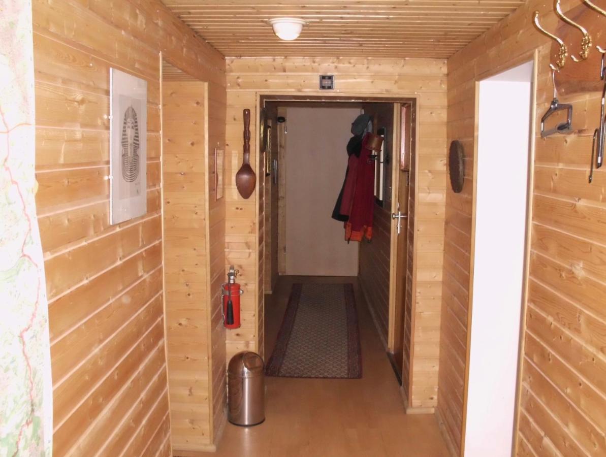 Schoenes Zimmer Im Seterant/Untergeschoss เอสเซน ภายนอก รูปภาพ
