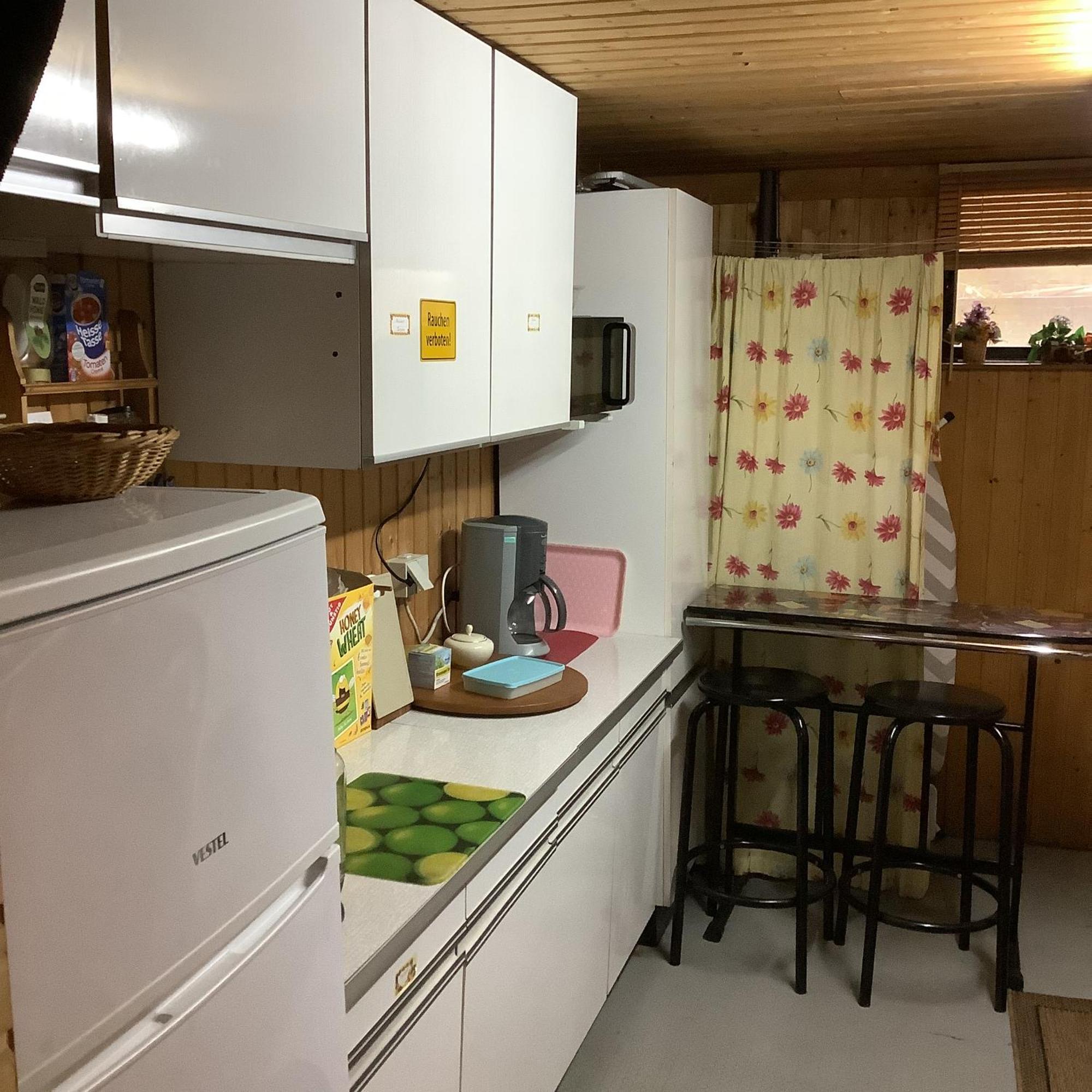 Schoenes Zimmer Im Seterant/Untergeschoss เอสเซน ภายนอก รูปภาพ